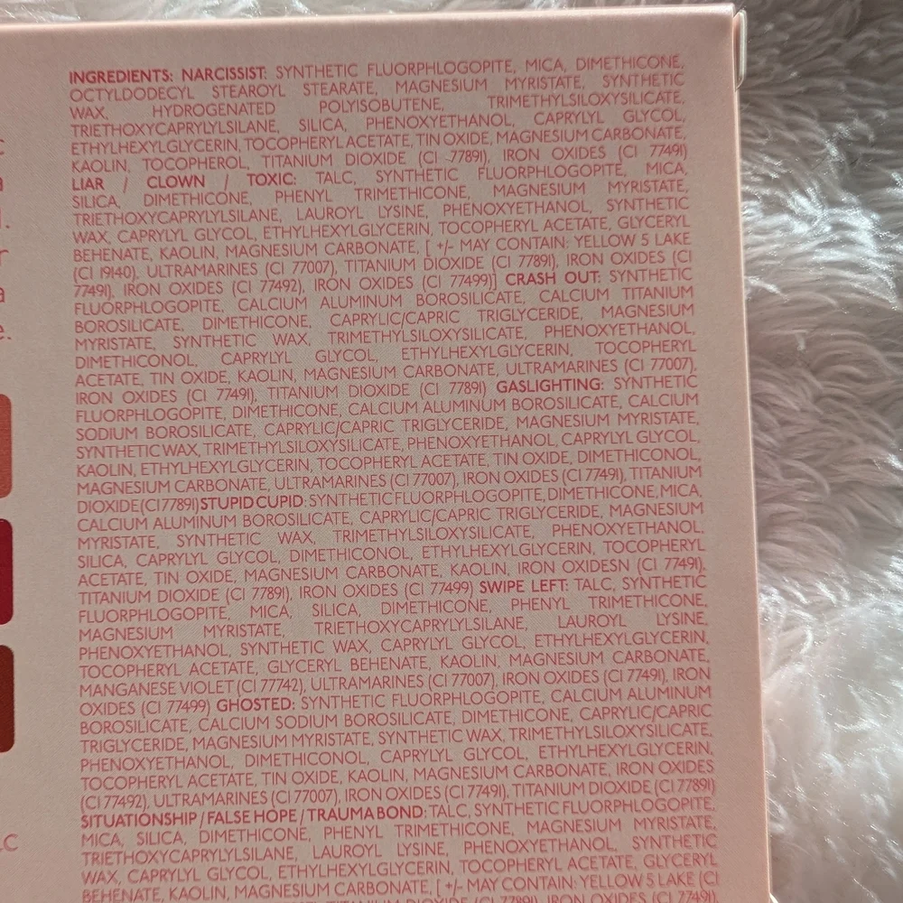 Love Bomb Eyeshadow Palette - Vibrant Multicolor